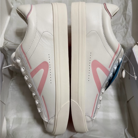 Tretorn DJ Hopper White Sneakers - Picture 5 of 11